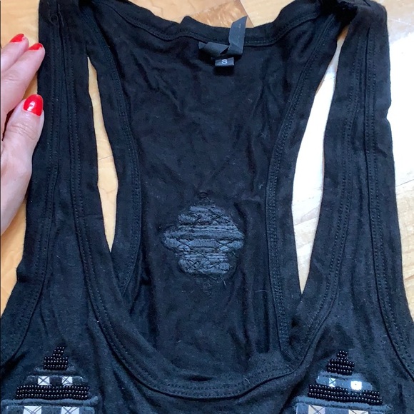 Joes Tank with Cool embroidered Details - Picture 3 of 6